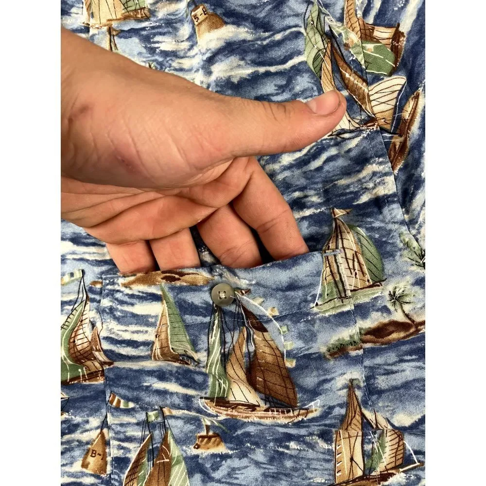 Croft & Barrow Hawaiian Shirt Men's L Nautical Sailboat Watercolors Sailing Blue